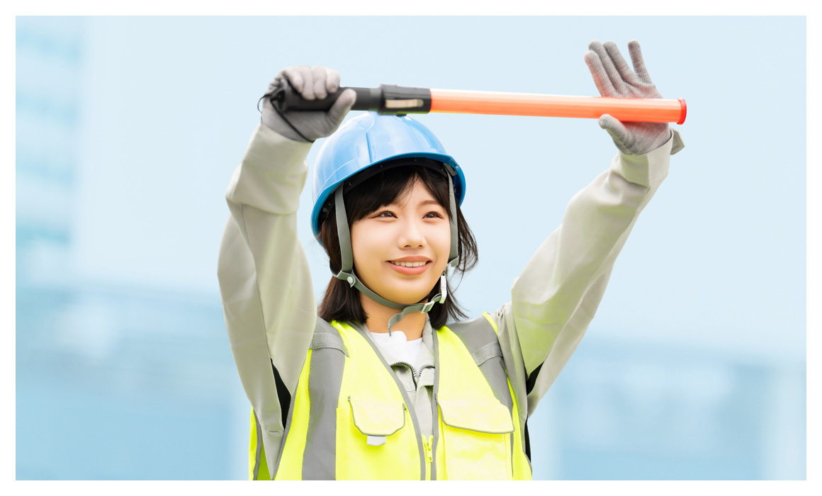 女性警備員